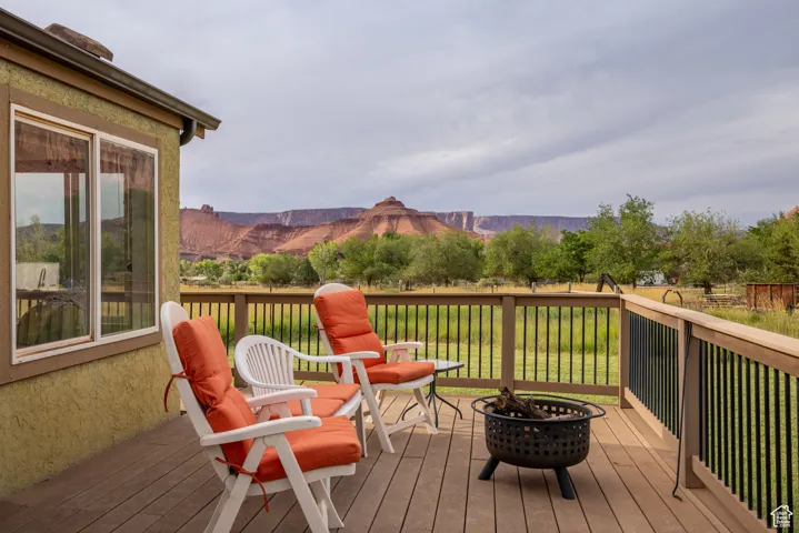 9 Chamisa Ln, Castle Valley, Utah 84532
