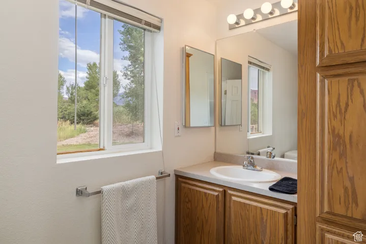 9 Chamisa Ln, Castle Valley, Utah 84532