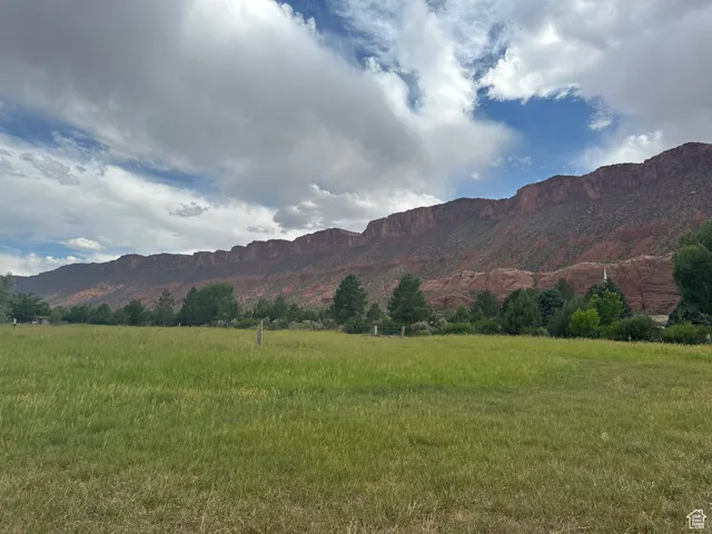 9 Chamisa Ln, Castle Valley, Utah 84532