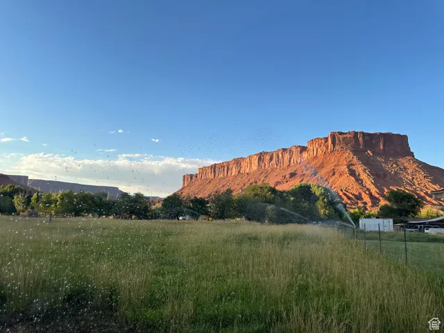 9 Chamisa Ln, Castle Valley, Utah 84532