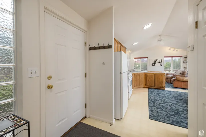 9 Chamisa Ln, Castle Valley, Utah 84532
