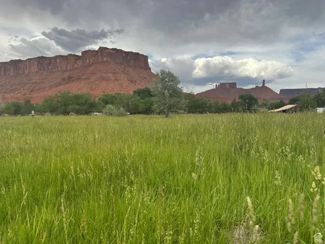 9 Chamisa Ln, Castle Valley, Utah 84532