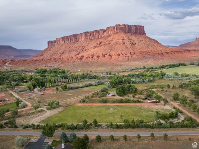 9 Chamisa Ln, Castle Valley, Utah 84532