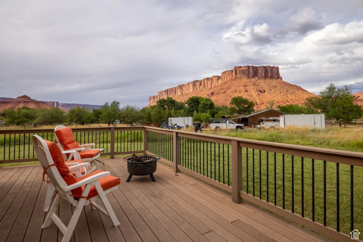 9 Chamisa Ln, Castle Valley, Utah 84532