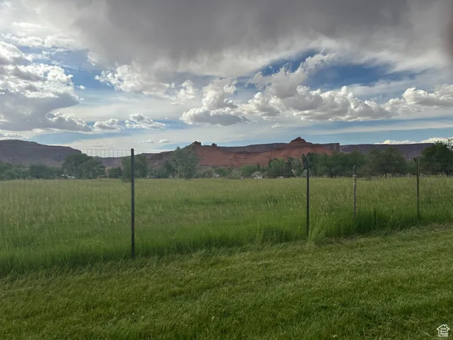 9 Chamisa Ln, Castle Valley, Utah 84532