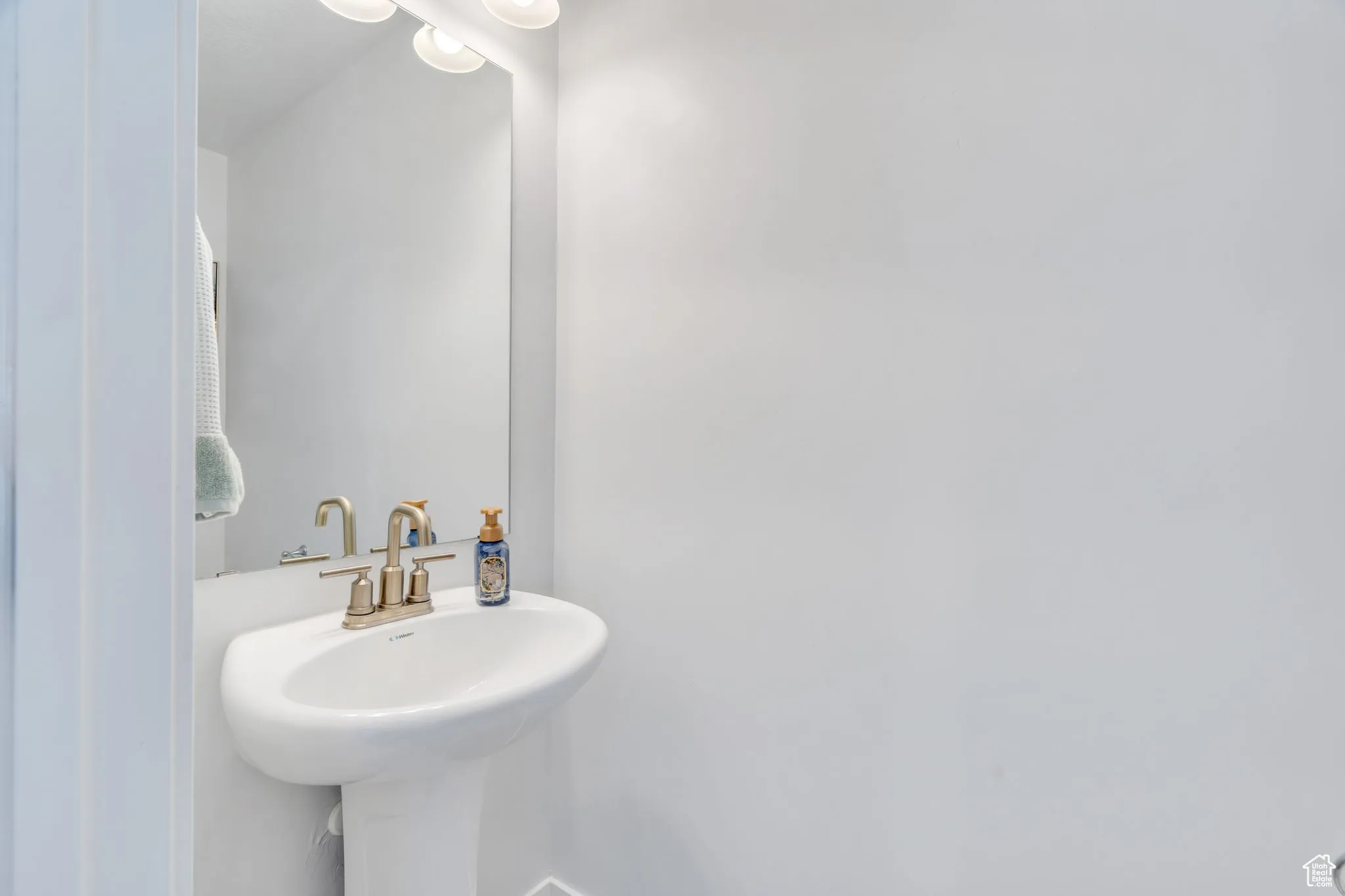 Bathroom with a sink