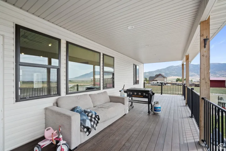 8985 W 27100 N, Portage, Utah 84331