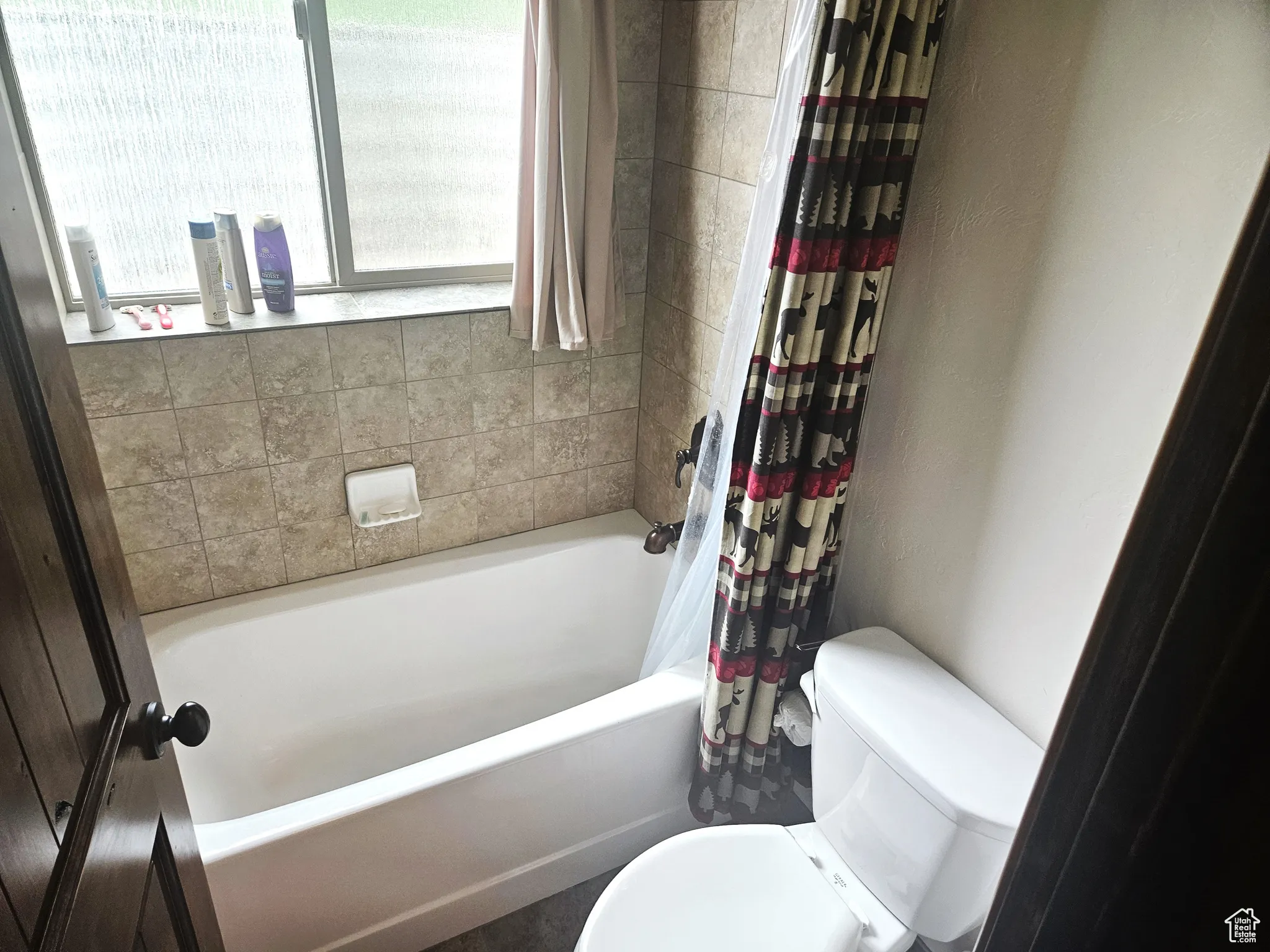 A separate water closet-style layout offers privacy for the toilet and tub/shower, enhancing both comfort and usability.