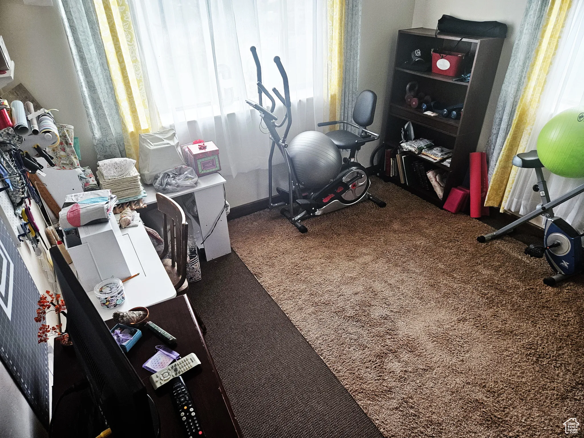 Bedroom/Office