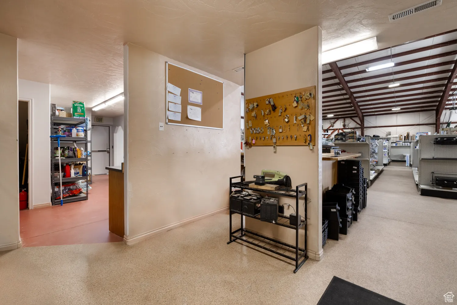 Corridor with baseboards