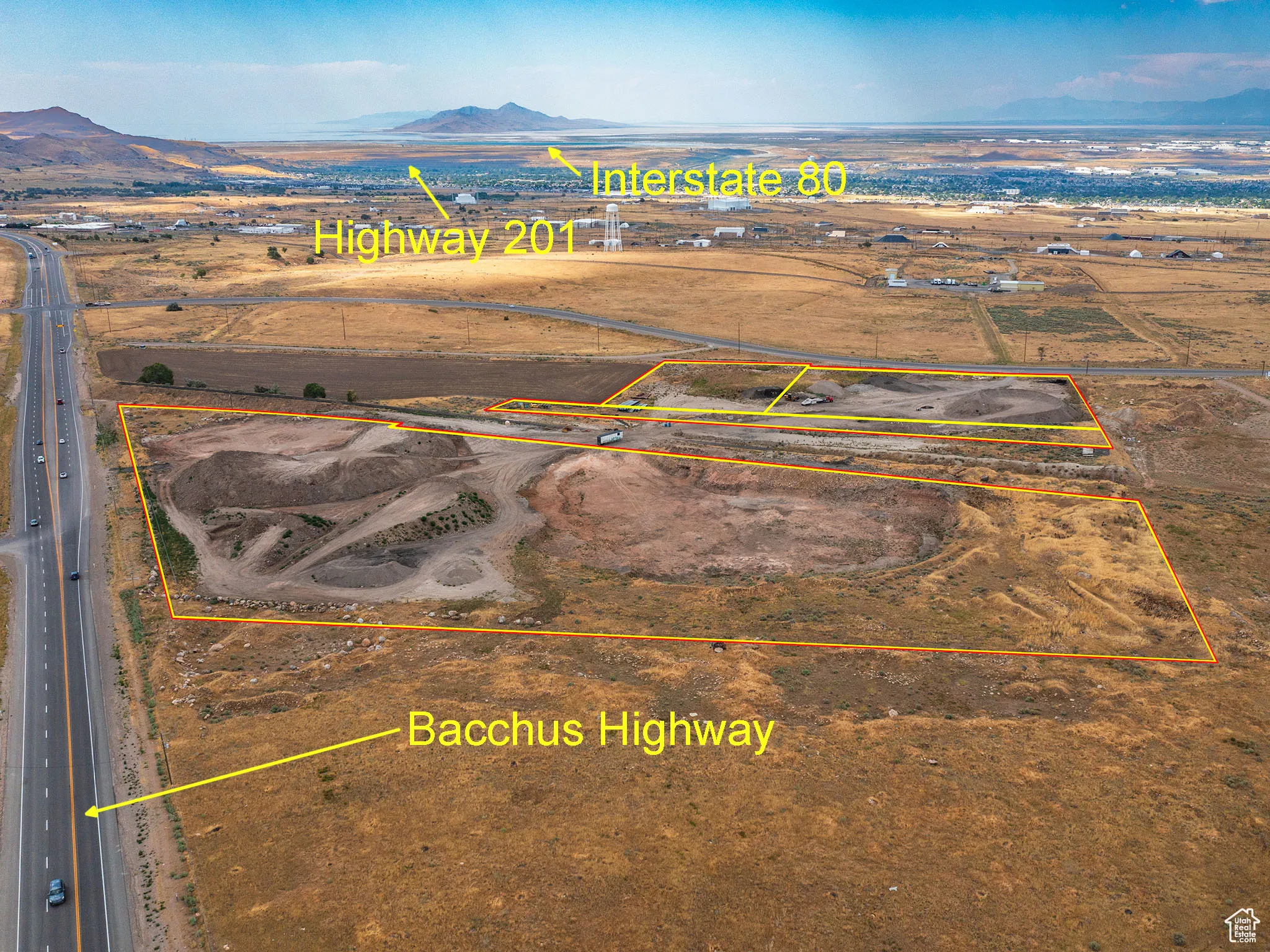 Overview of rural landscape with mountains and property boundaries highlighted