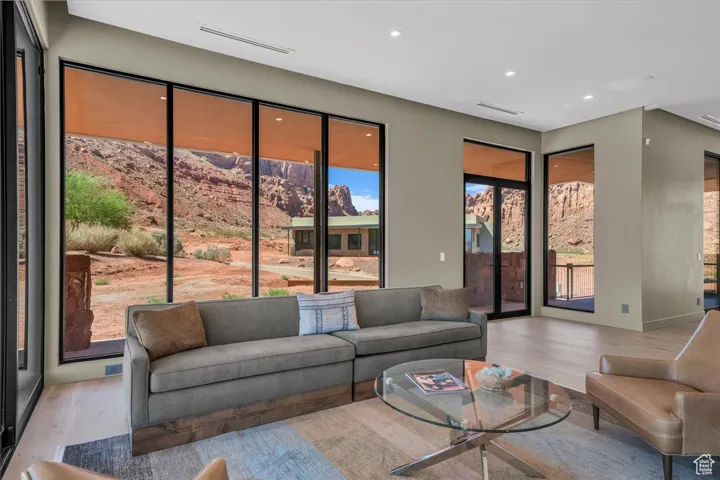 784 N Sanctuary Pl, Ivins, Utah 84738