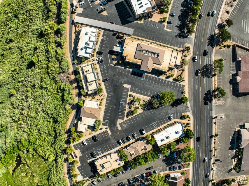 Aerial view of property and surrounding area