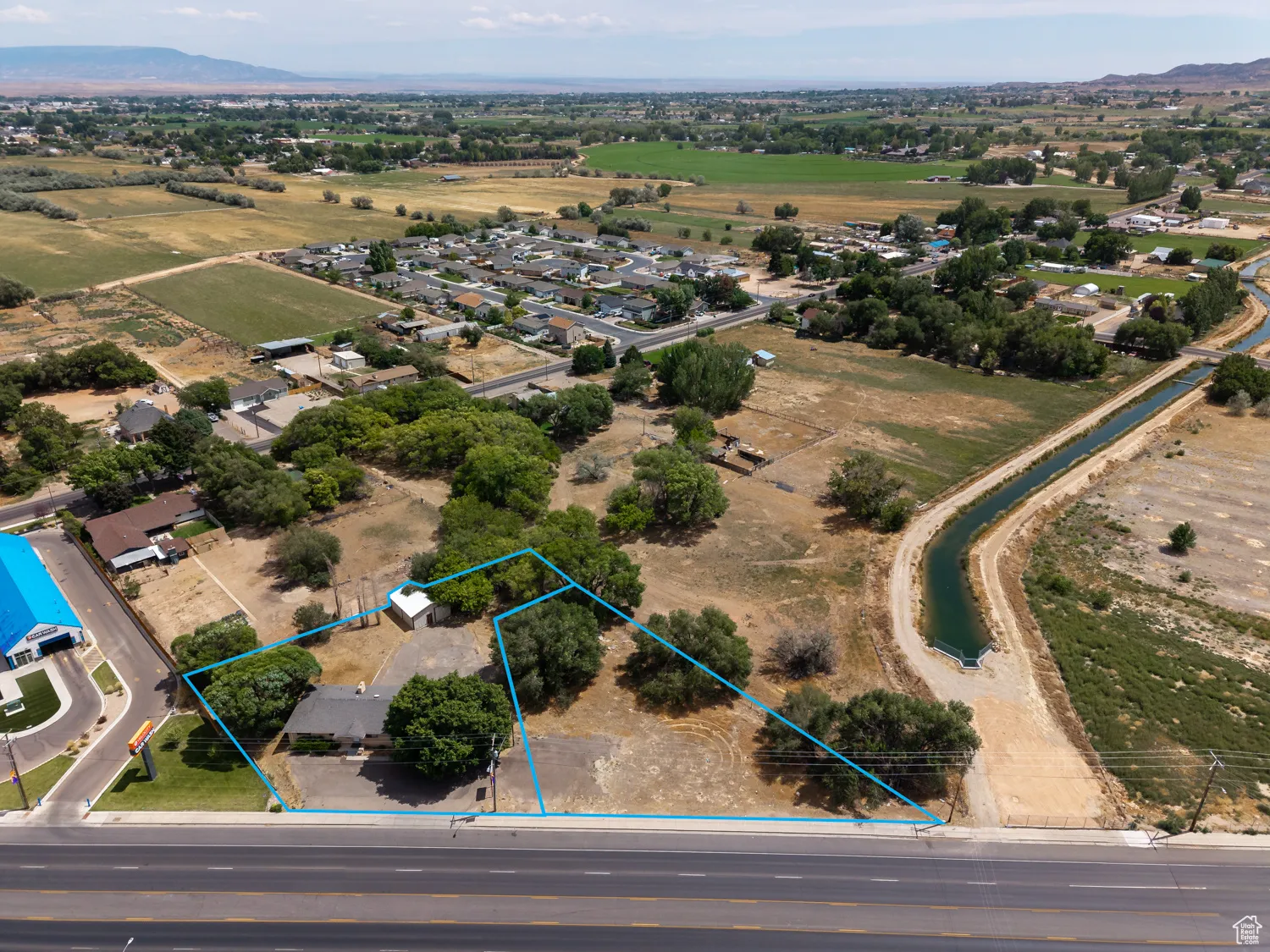 Aerial of possibility of building next door and subject property