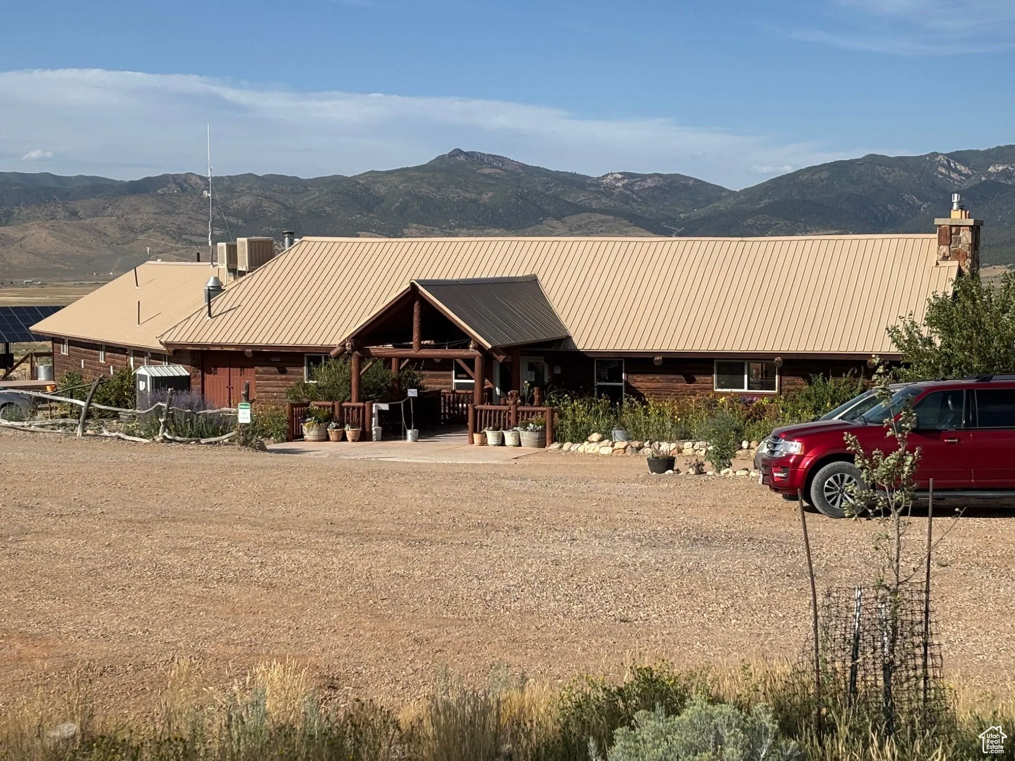 Indian Ridge Lodge