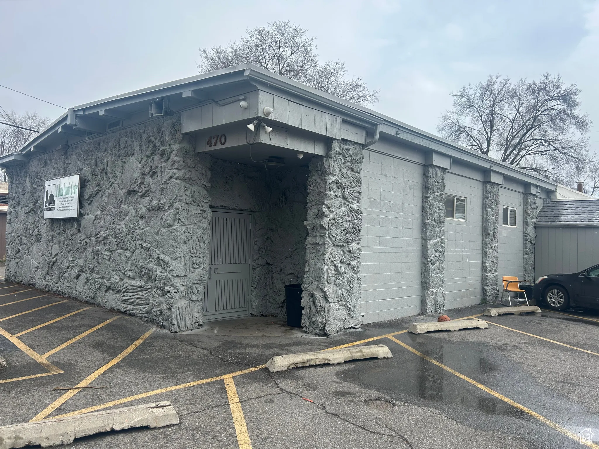 View of uncovered parking lot