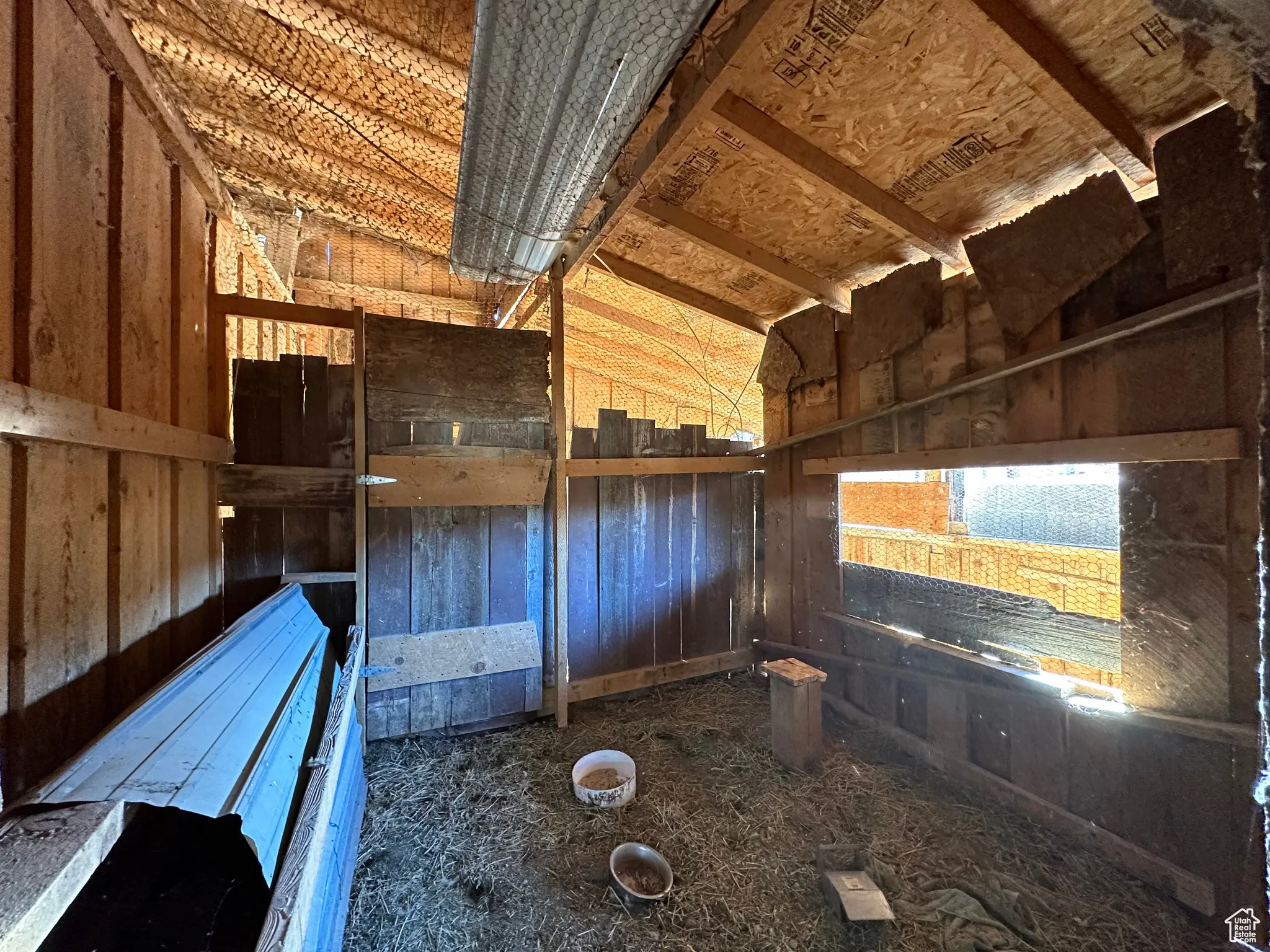 View of miscellaneous room