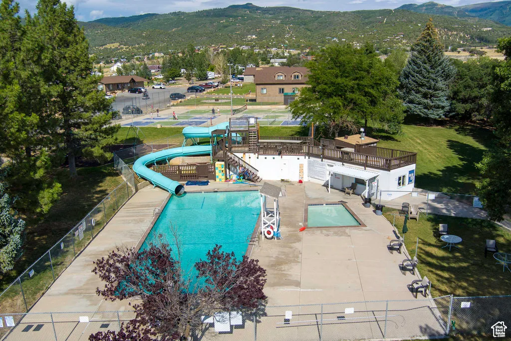 Access to Skyline Mountain Resort amenities
