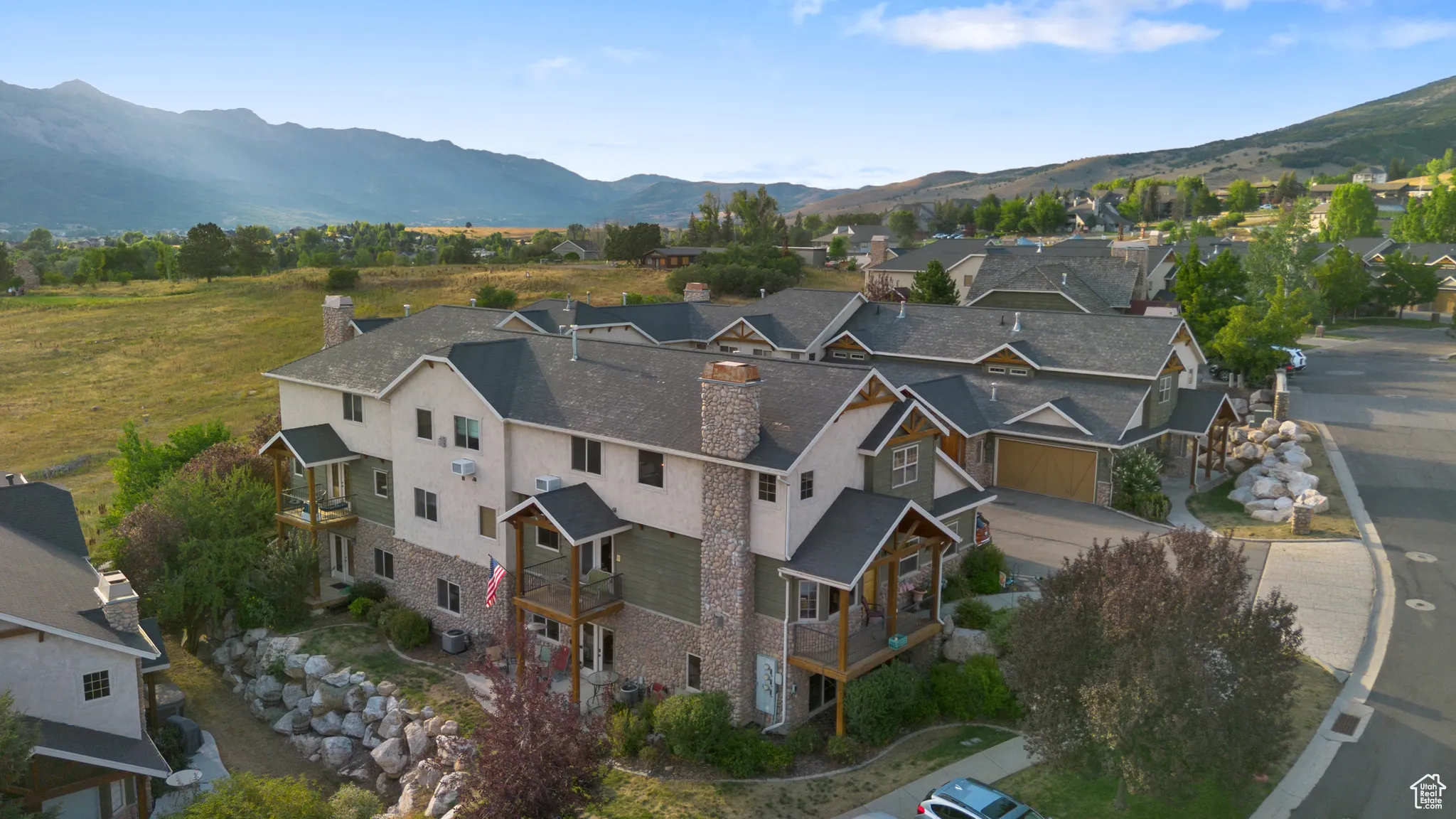 Aerial perspective of suburban area with mountains