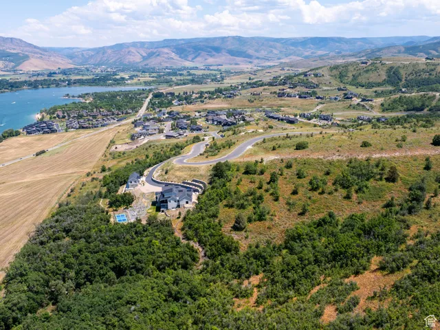 5948 E Nighthawk Ln, Huntsville, Utah 84317