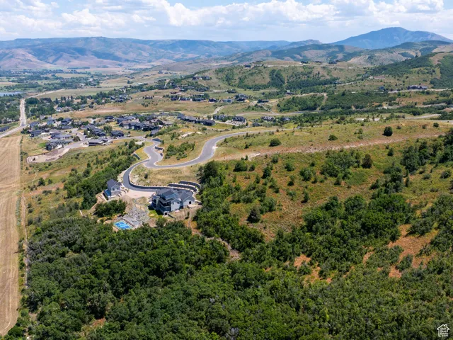 5948 E Nighthawk Ln, Huntsville, Utah 84317