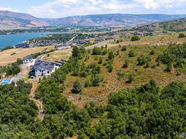 5948 E Nighthawk Ln, Huntsville, Utah 84317