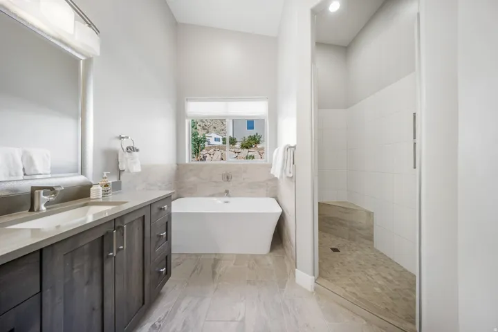 458 N 200 E, La Verkin, Utah 84745