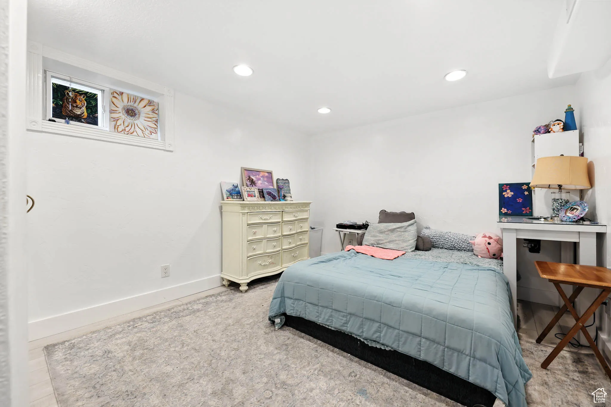 Bedroom with recessed lighting