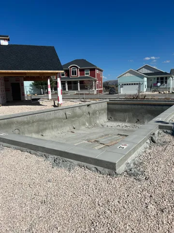 Pool/ Clubhouse