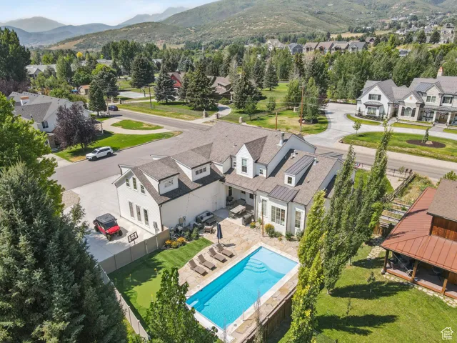 Aerial view of residential area with mountains