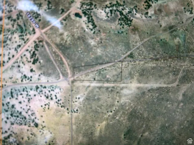 Aerial overview of property's location