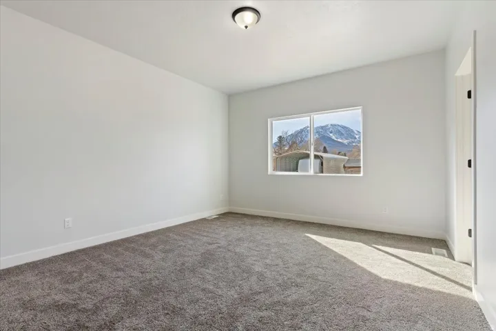 Master/Primary Suite with lots of Space.