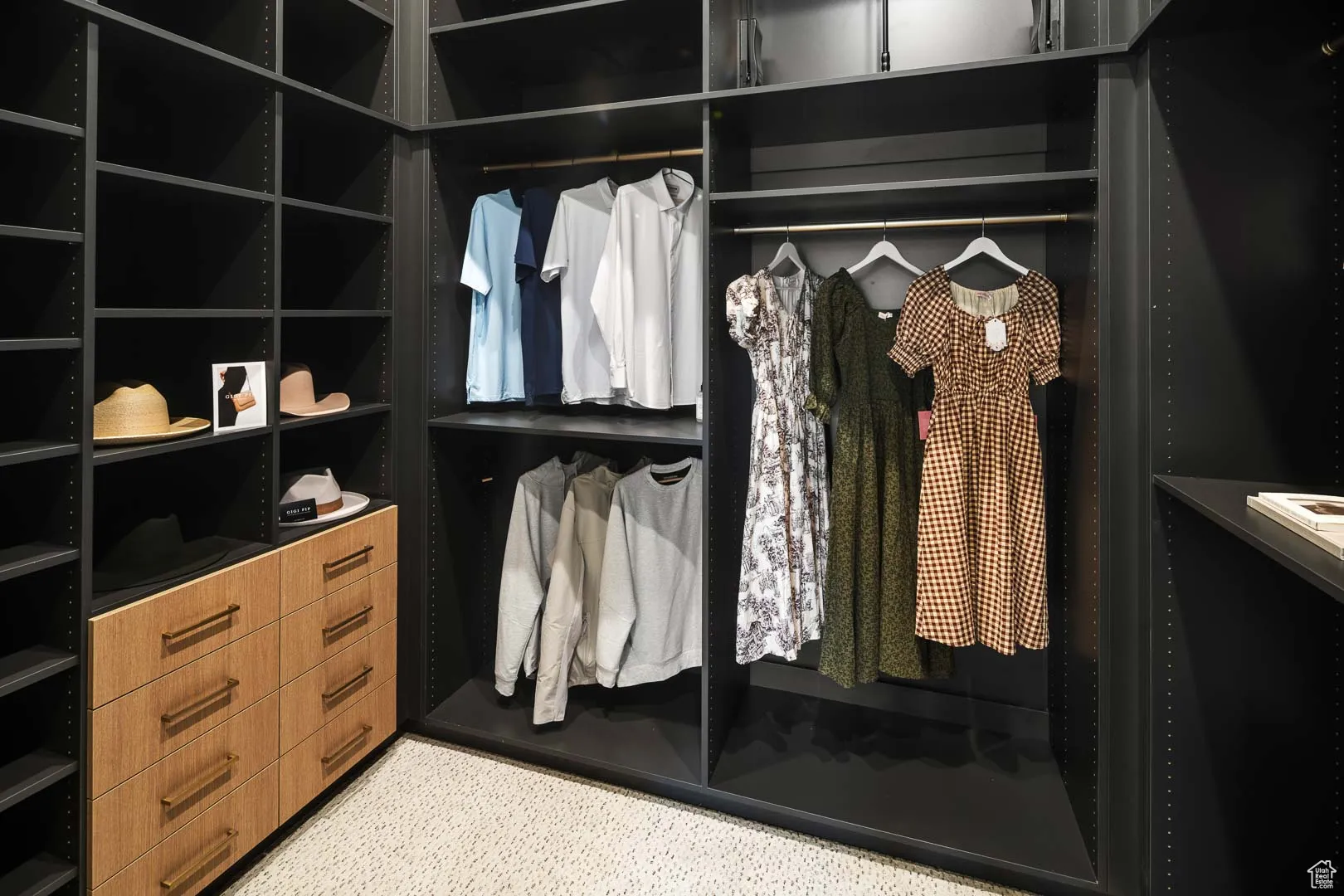 View of walk in closet