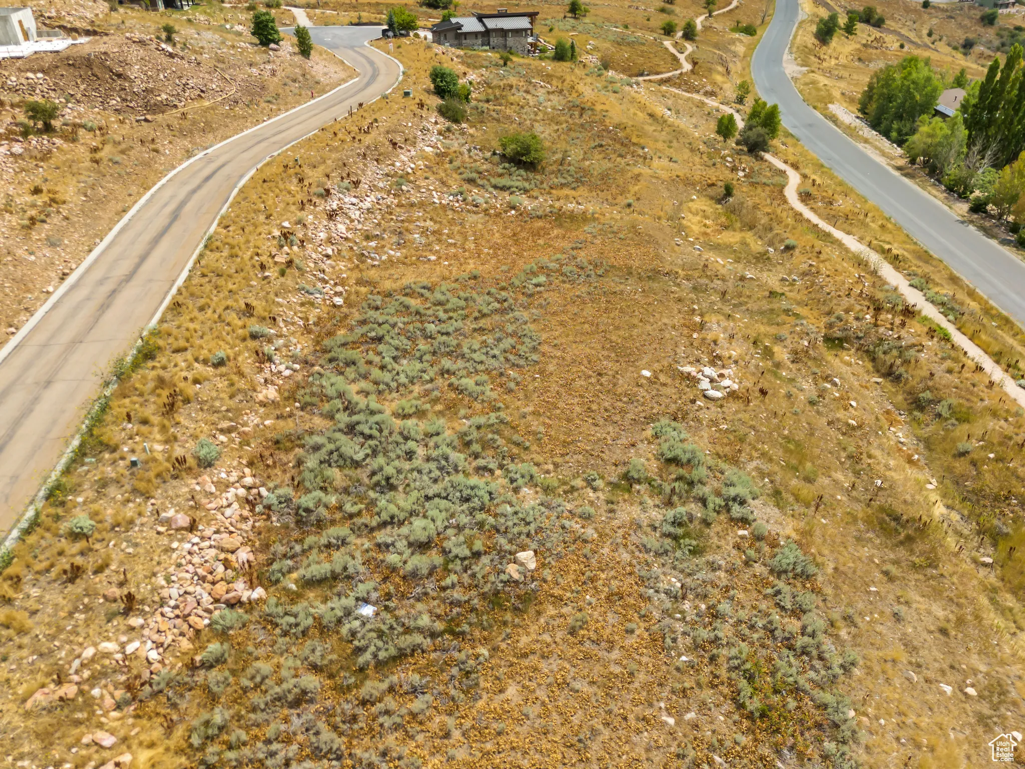 Aerial view of property and surrounding area