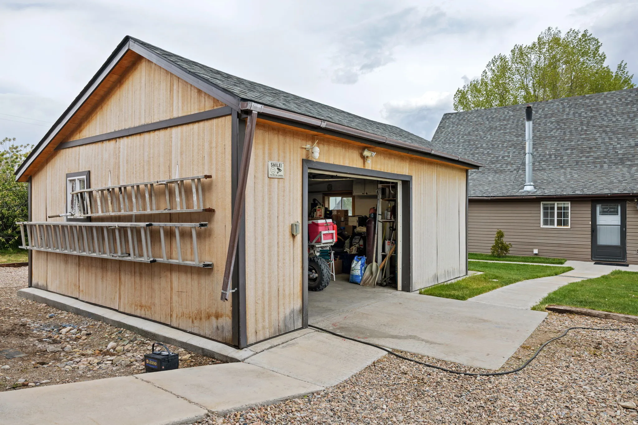 Garage