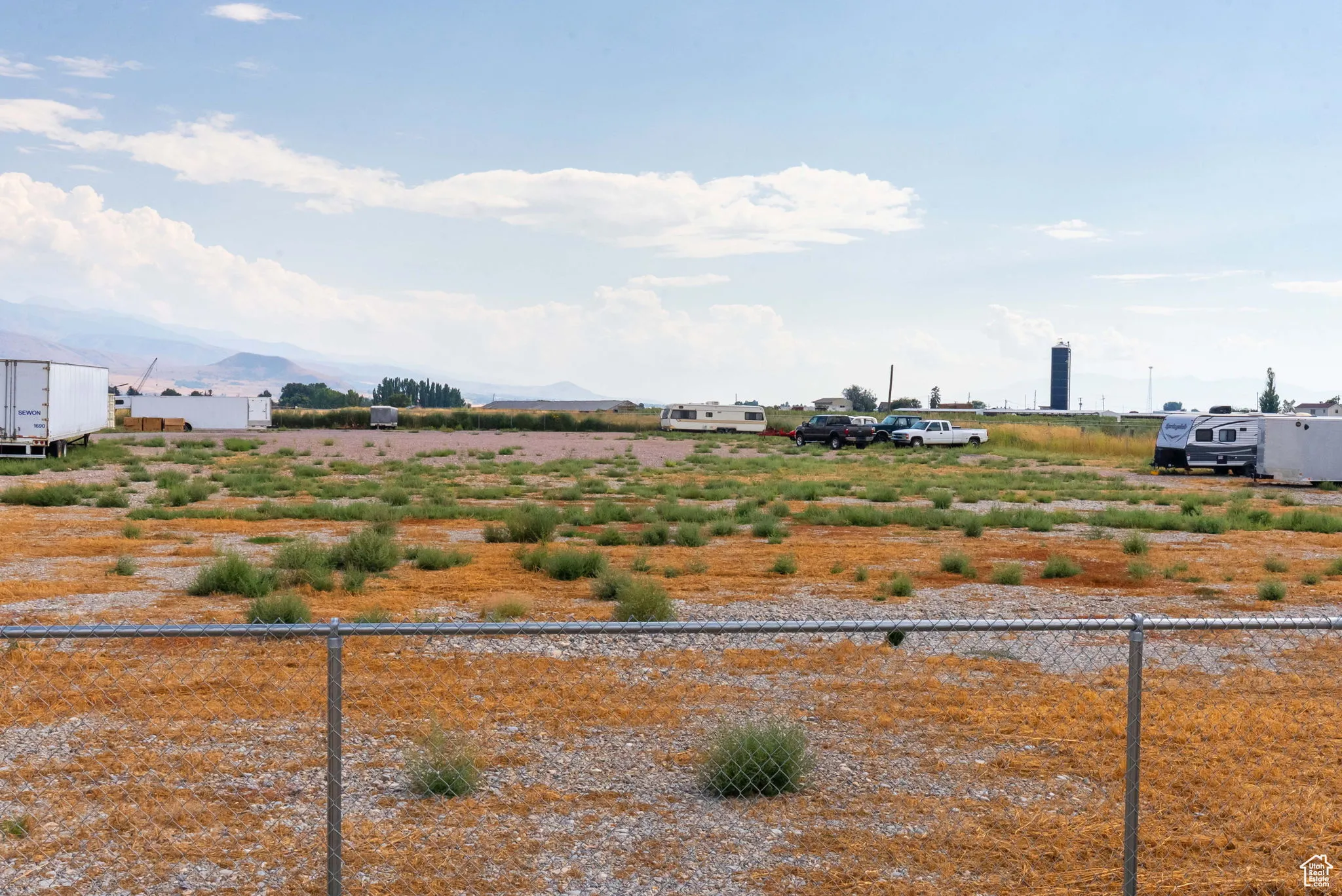 View of yard with a mountain view