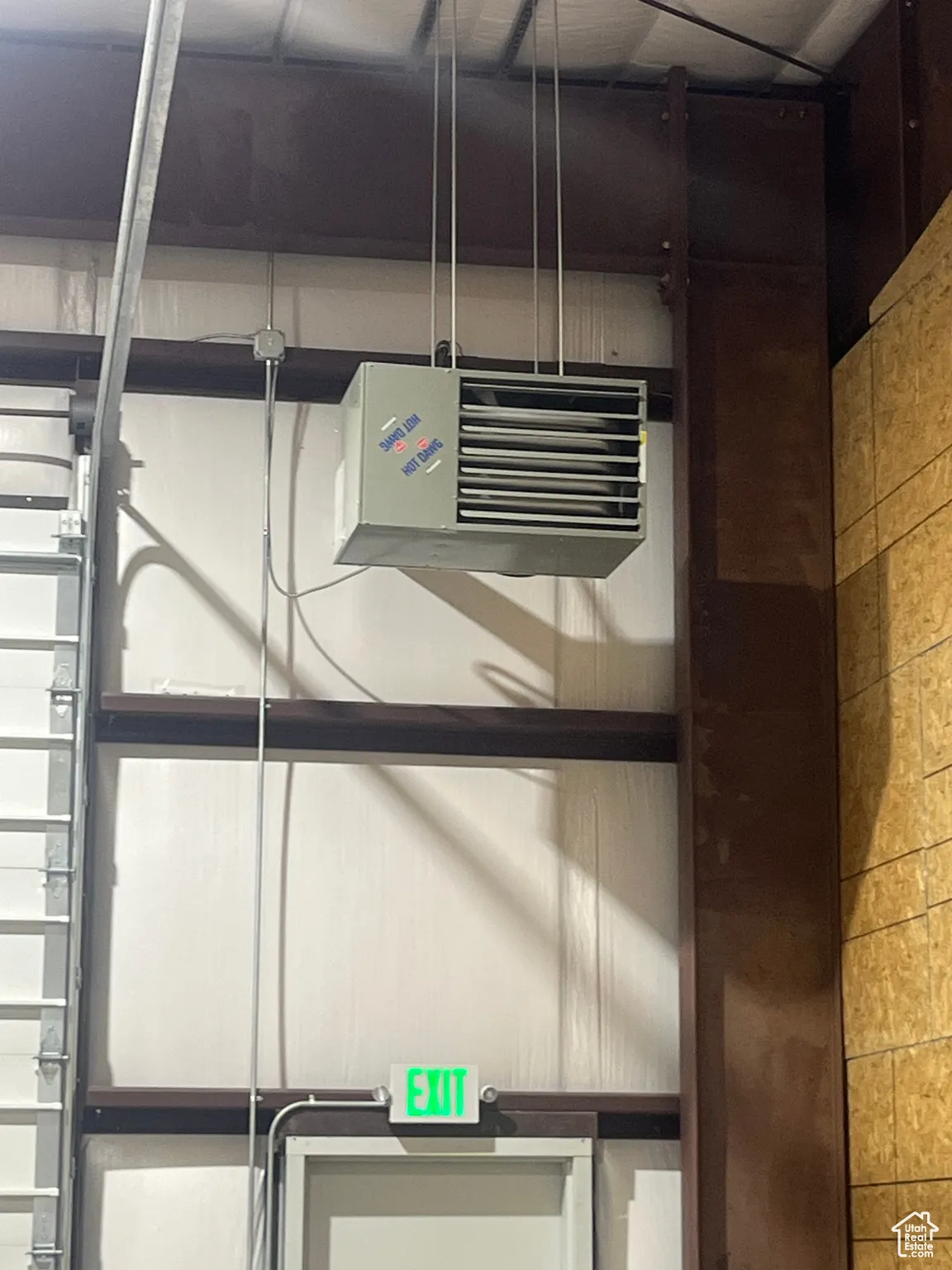 Detailed view of a heating unit