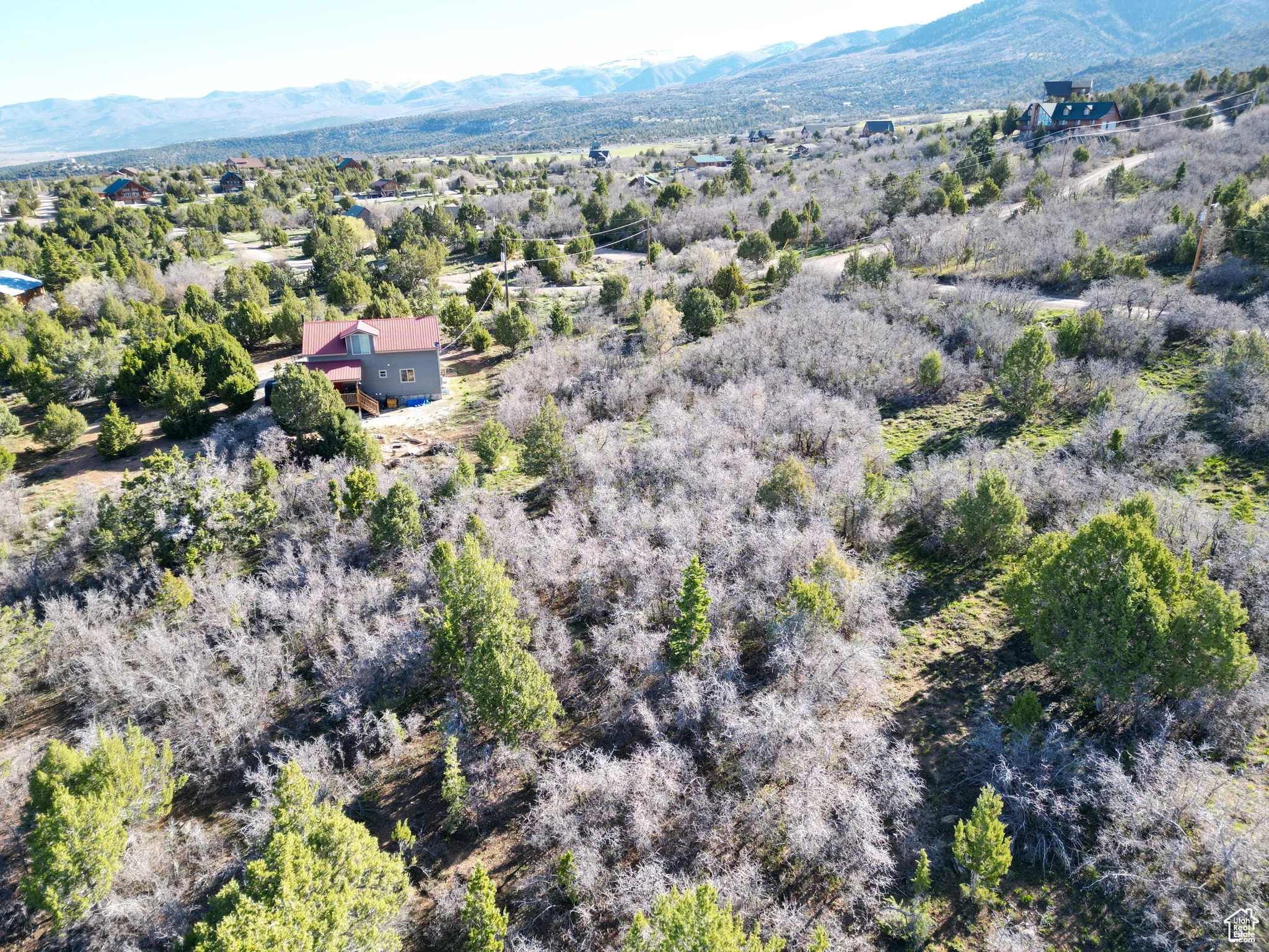View from above of property featuring mountains