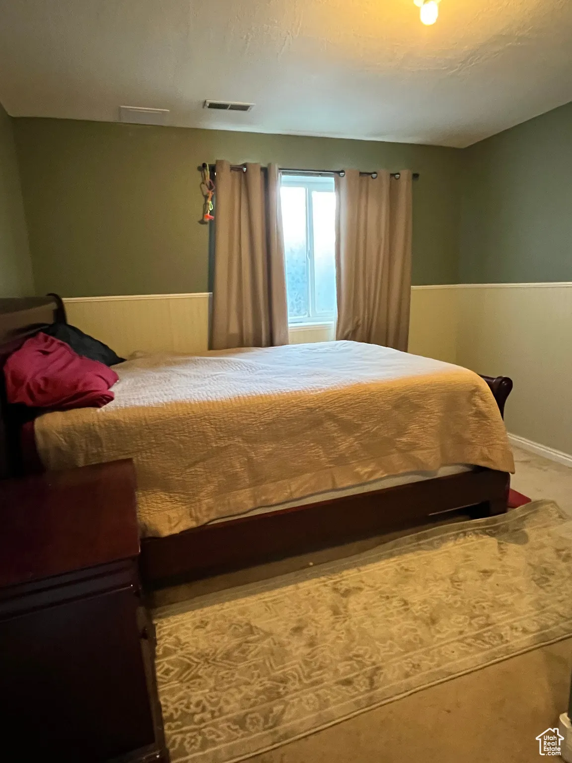 Bedroom with baseboards