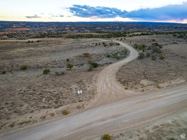 Overview of rural landscape featuring a desert landscape