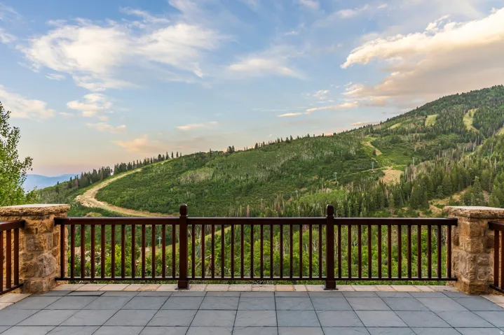 17 White Pine Canyon Rd, Park City, Utah 84060