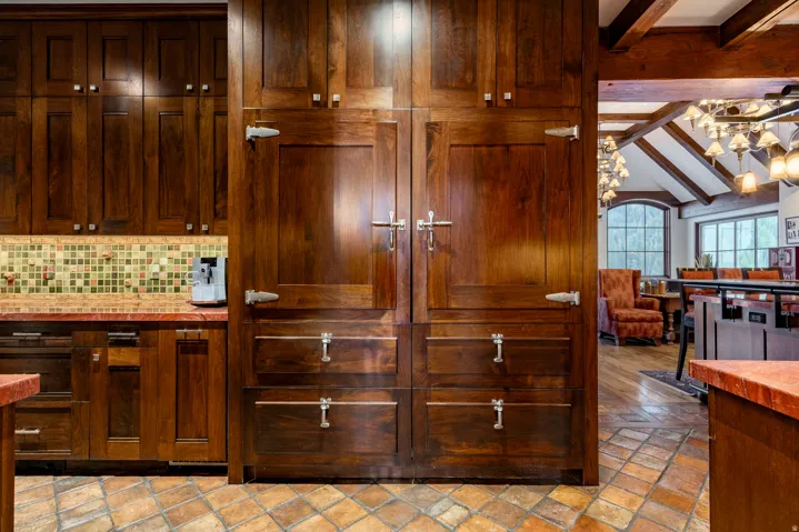 17 White Pine Canyon Rd, Park City, Utah 84060