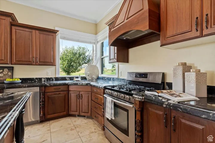151 E Cameron Dr, Saratoga Springs, Utah 84045