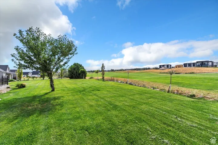 151 E Cameron Dr, Saratoga Springs, Utah 84045