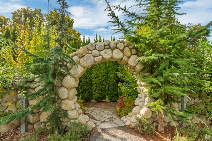 13322 N Grove Dr, Alpine, Utah 84004