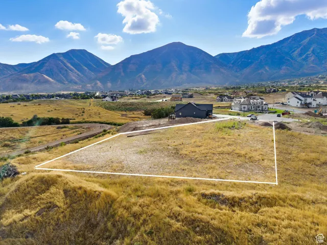 View of mountain backdrop