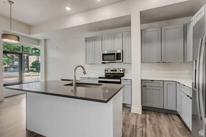 606 W North Temple, Salt Lake City, Utah 84116
