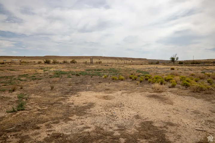 68 N King St, Thompson, Utah 84540