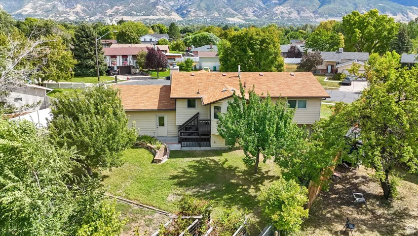 Aerial perspective of suburban area with mountains