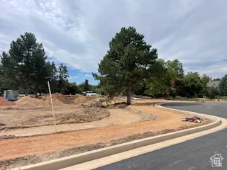 2877 E Gentile St, Layton, Utah 84040